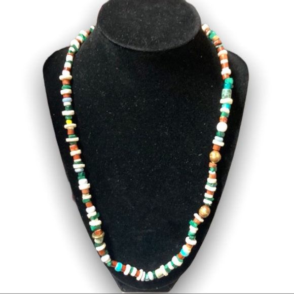 NATIVE Beaded Gemstone necklace - Picture 9 of 13